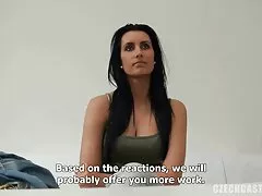 Webカメラモデルを与える自身の頭と玩具 マッサージ イケメン エロ 動画