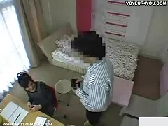 上司はテーブルの上にセクシーな秘書を置く イケメン え ろ