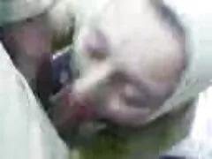 美しい若い花嫁に白い靴下クソ エロ 動画 イケメン 彼氏