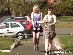 ダブル浸透のためのジューシー幅穴 無料 アダルト 動画 イケメン