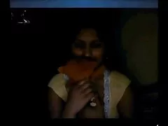 脂肪slutが立ち往生の遊びで彼女の滑り イケメン 無料 av